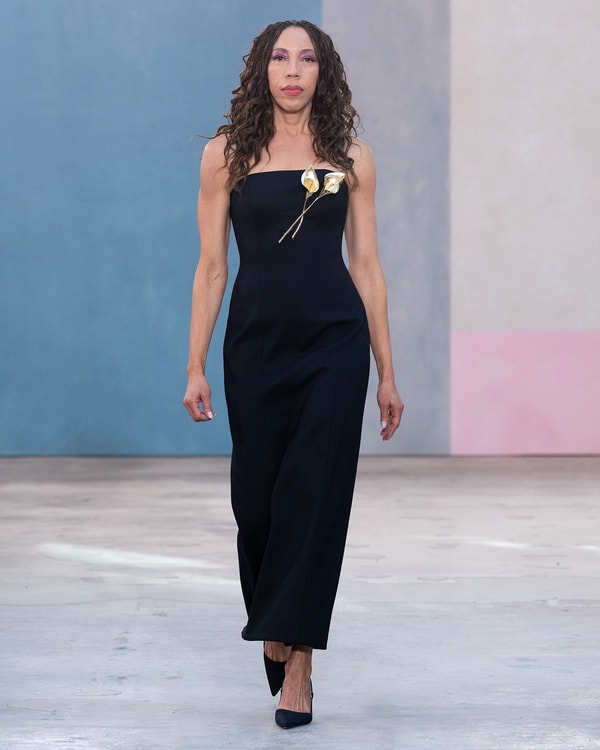 MODEL WALKING THE FALL 2026 RUNWAY SHOW