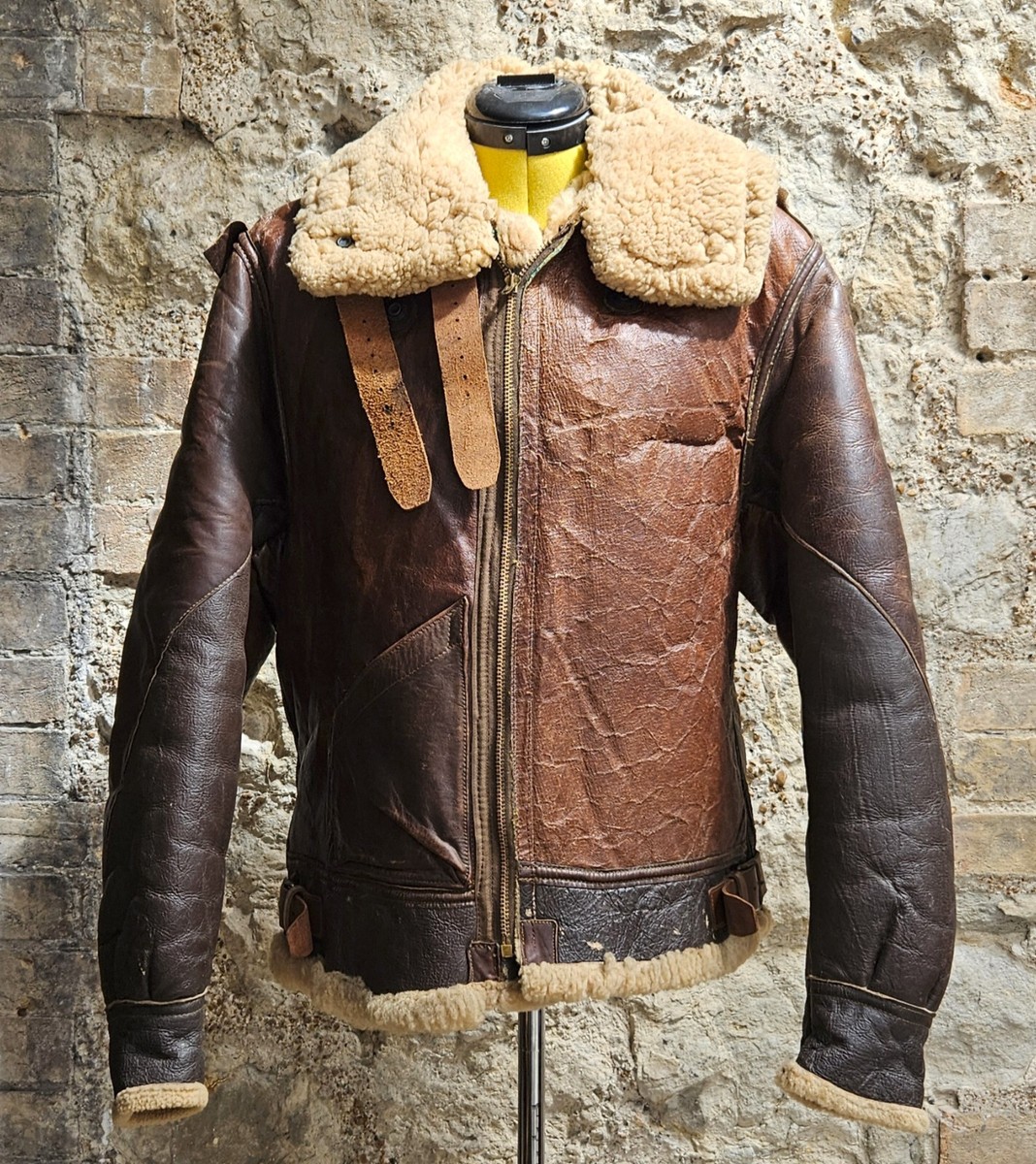 ORIGINAL WW2 B3 JACKET AERO LEATHER CLO. CO. BEACON NY / 36R / DUEL TONE | eBay