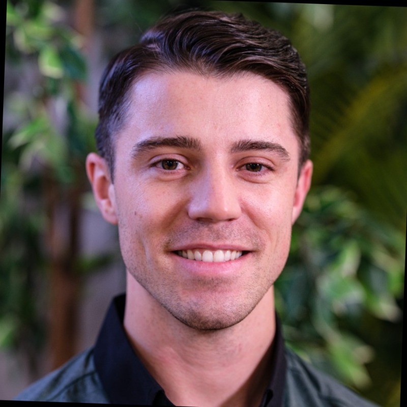 Casey Colligan, Smartrr.