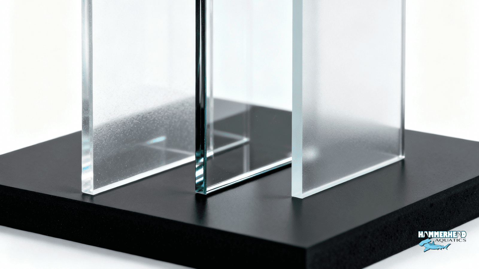 Comparison of acrylic, glass, and polycarbonate materials for underwater windows