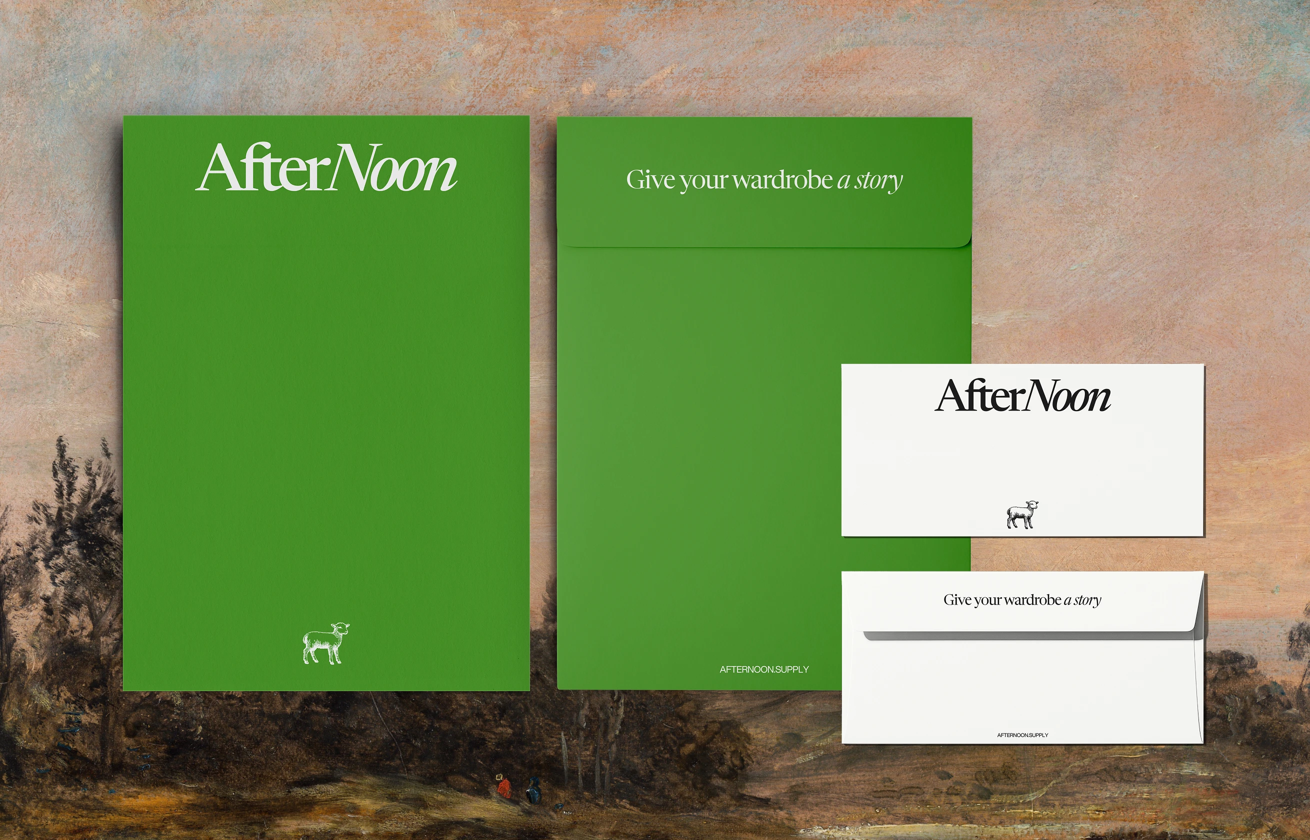 Monochromatic envelope and stationary designs for fashion ecommerce store