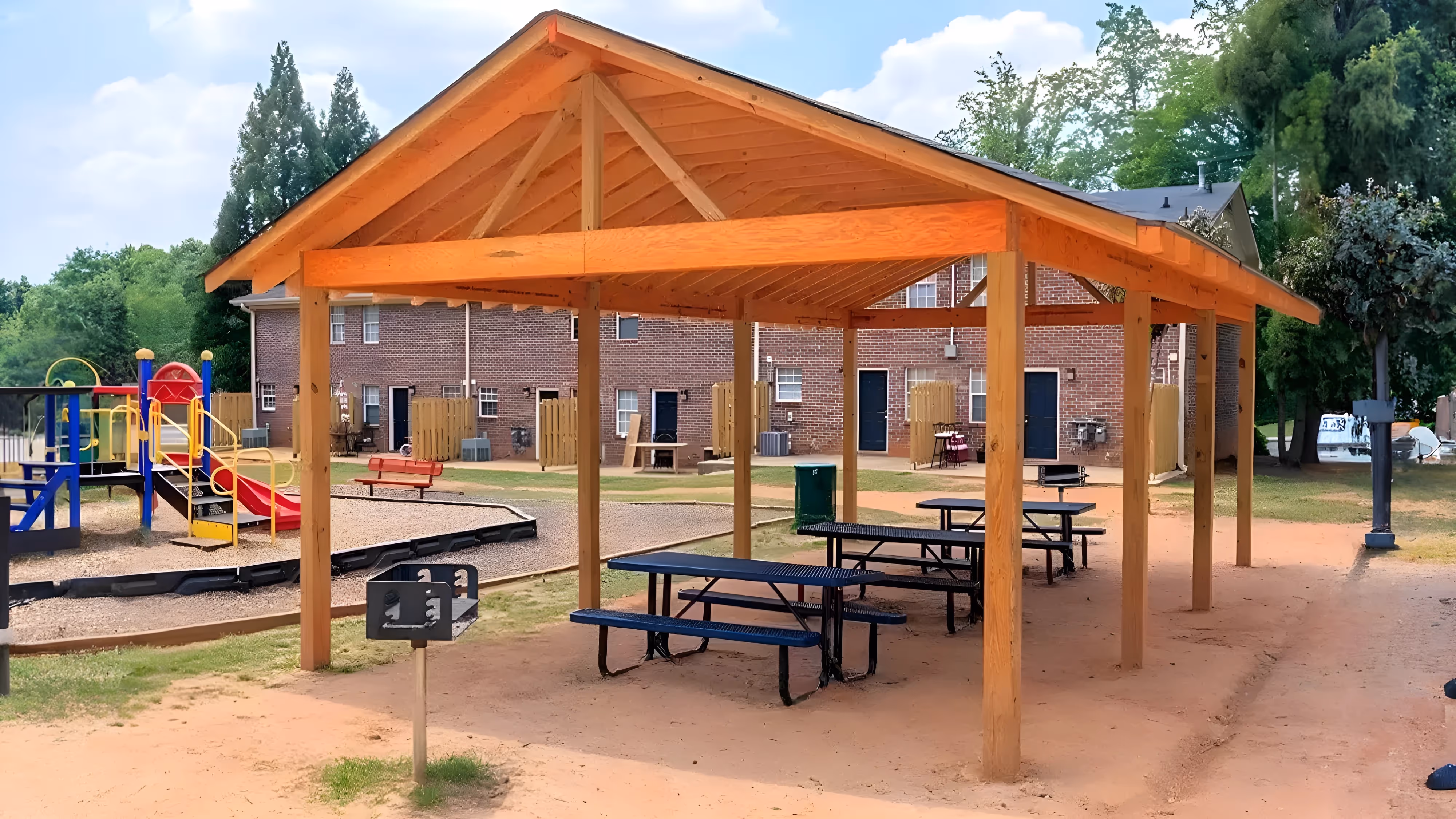Outdoor pavilion and amenities at The Orchard apartments in Marietta