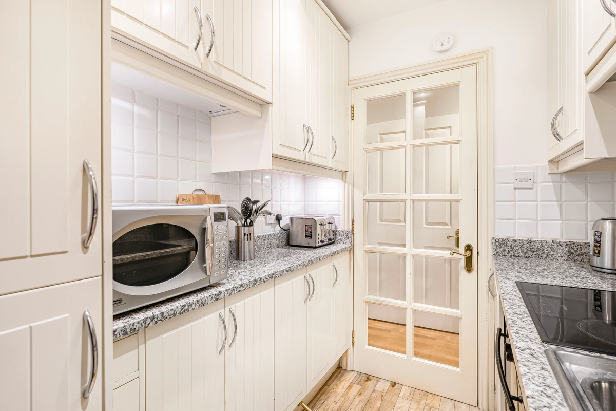 Contemporary kitchen with modern finishes and ample storage