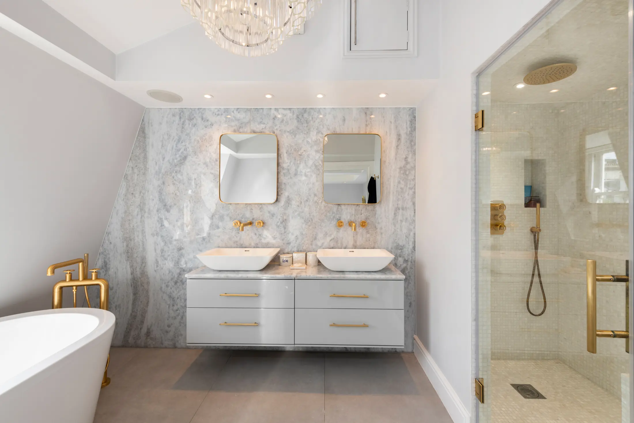 Modern bathroom at Casa Cribs with sleek finishes and luxurious amenities.