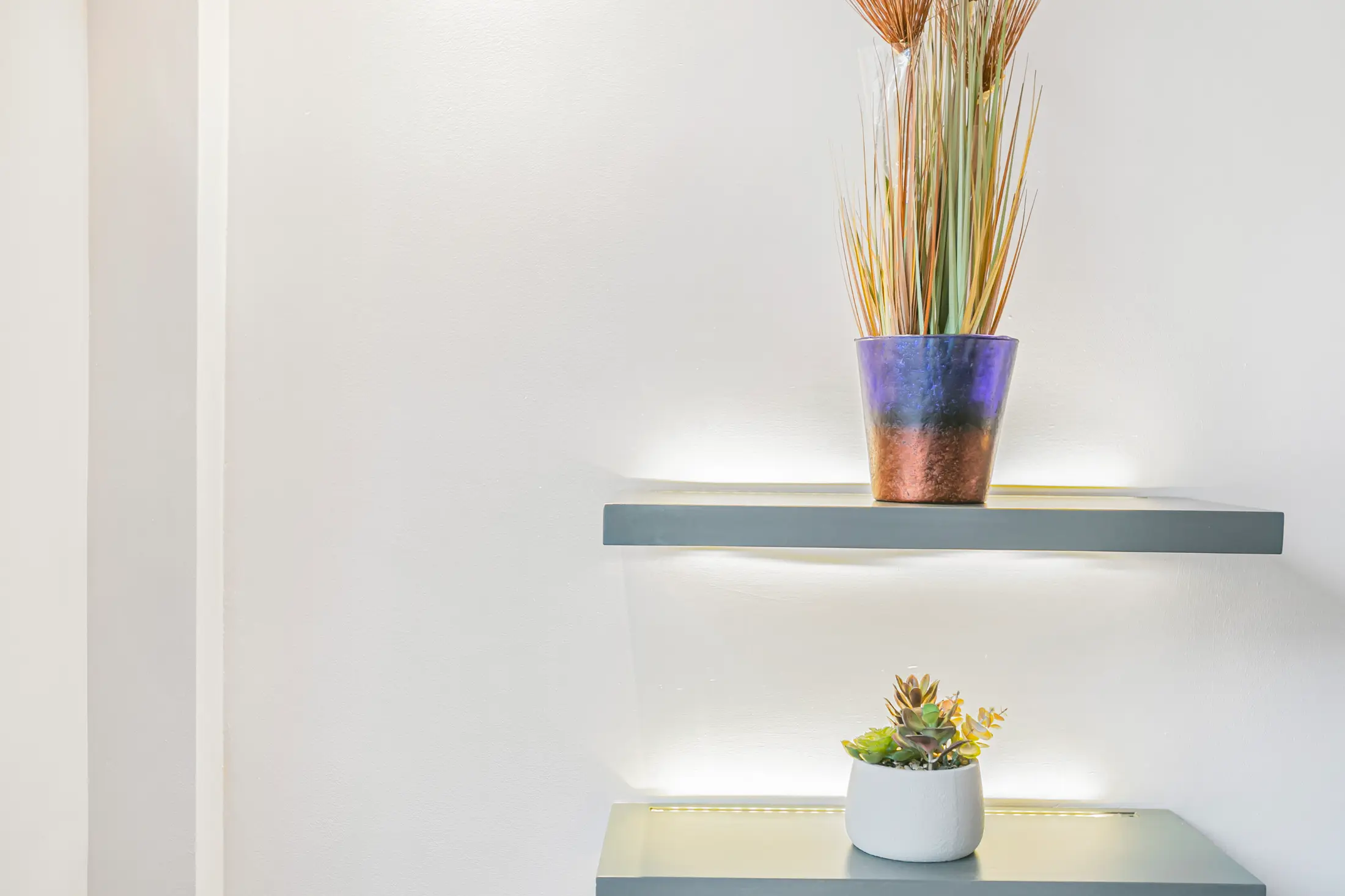 Another detail of the stylish decor at Casa Cribs highlighting its refined character.