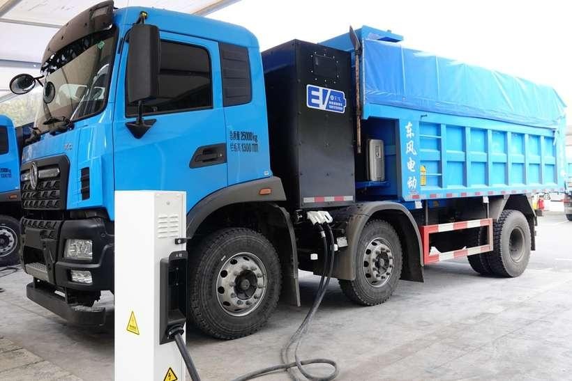 An electric heavy truck in China