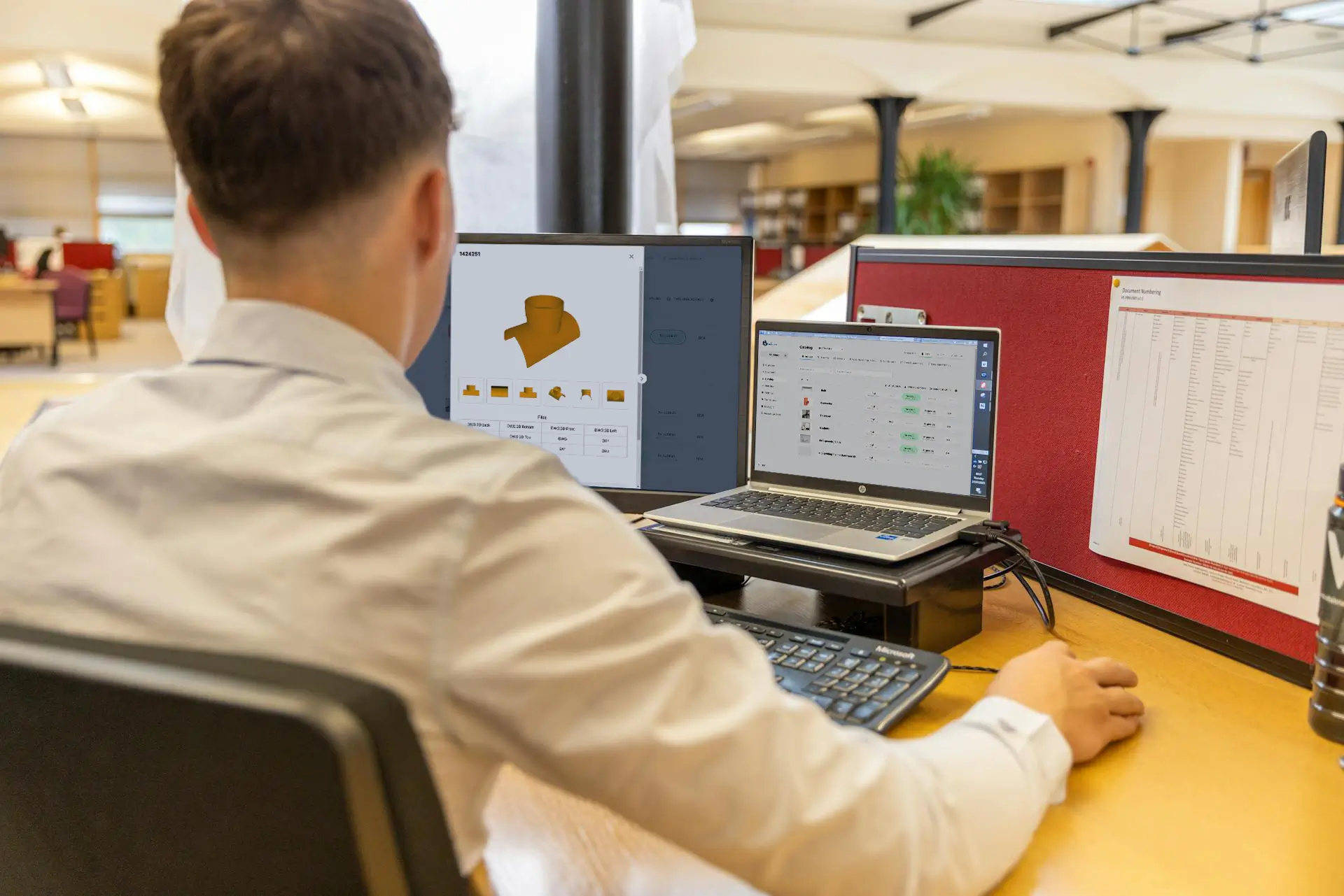 programista platforma BIM 