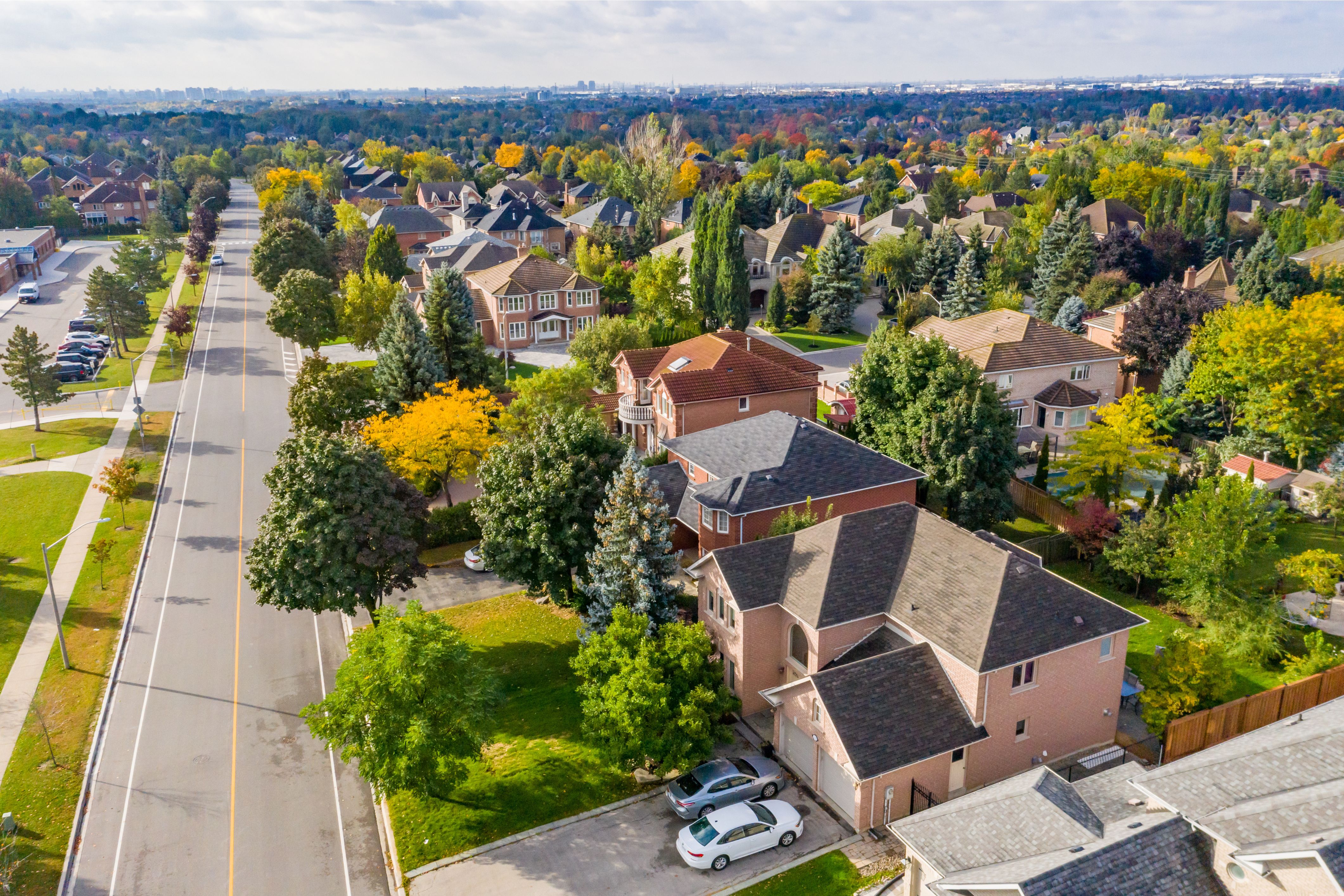 A bird's eye view from a neighborhood in an HOA community.