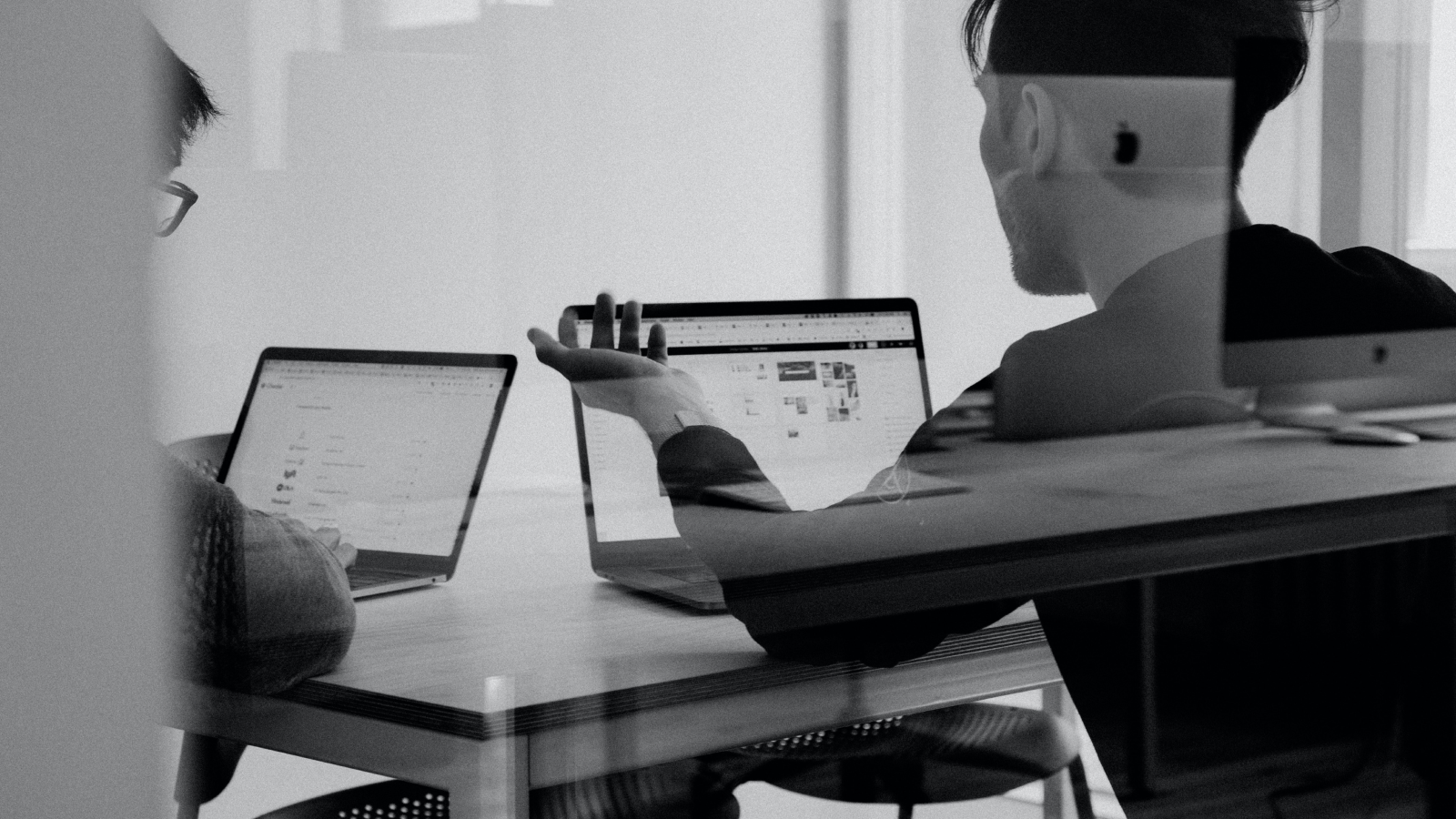 Entrepreneur working on his laptop to create a go to market strategy for his business