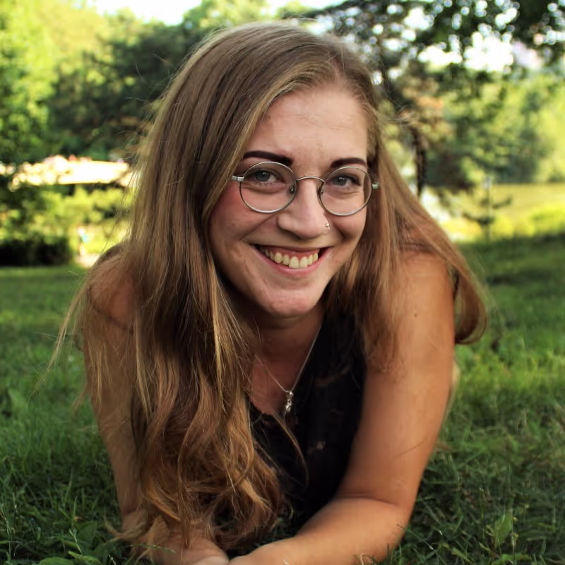 Annie Caley-Renn