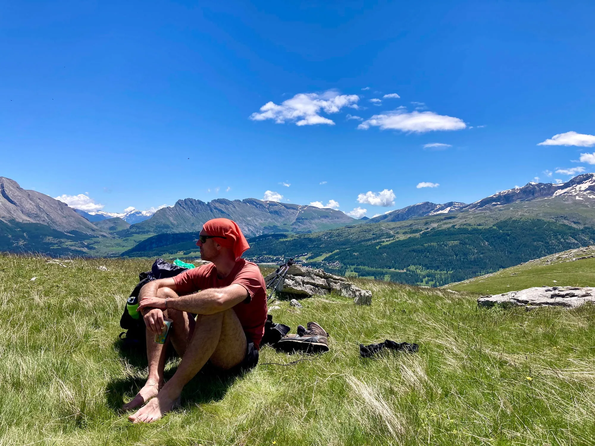 randonneur-ontemplation-nature-reduction-stress