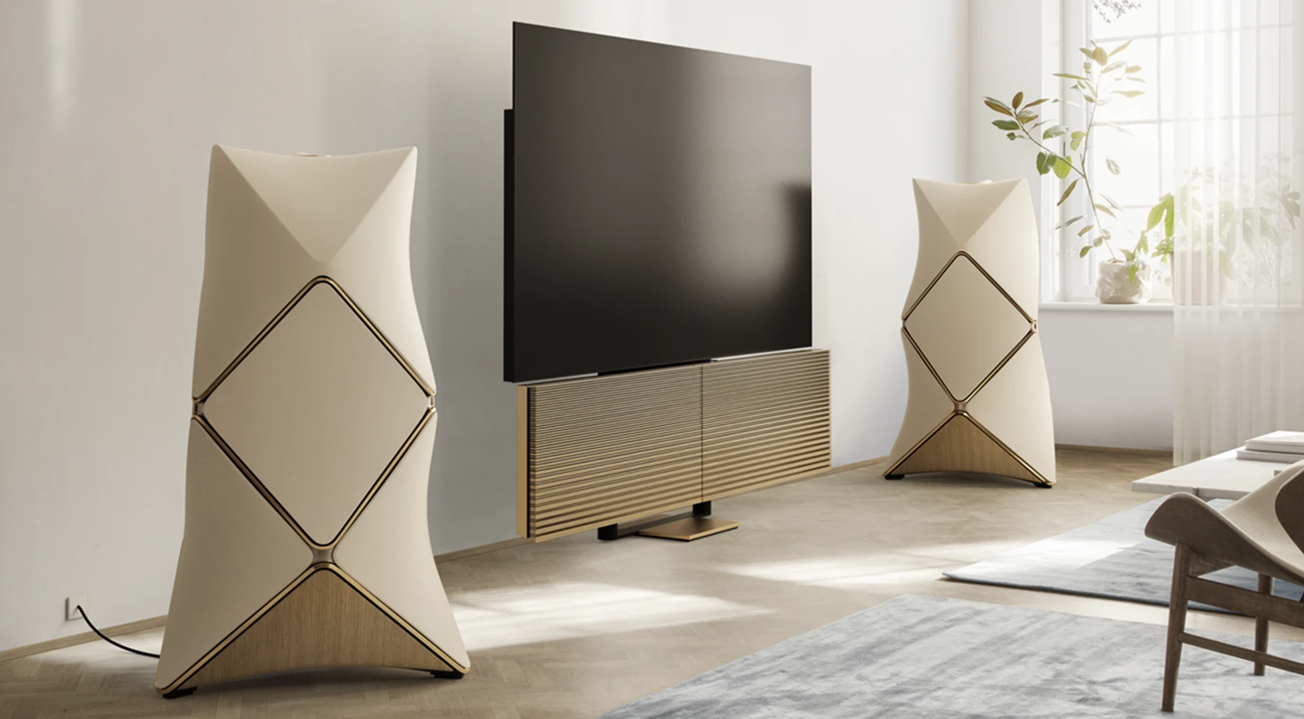 Bang & Olufsen Beolab 90 Titan Edition : la sculpture sonore mise à nu