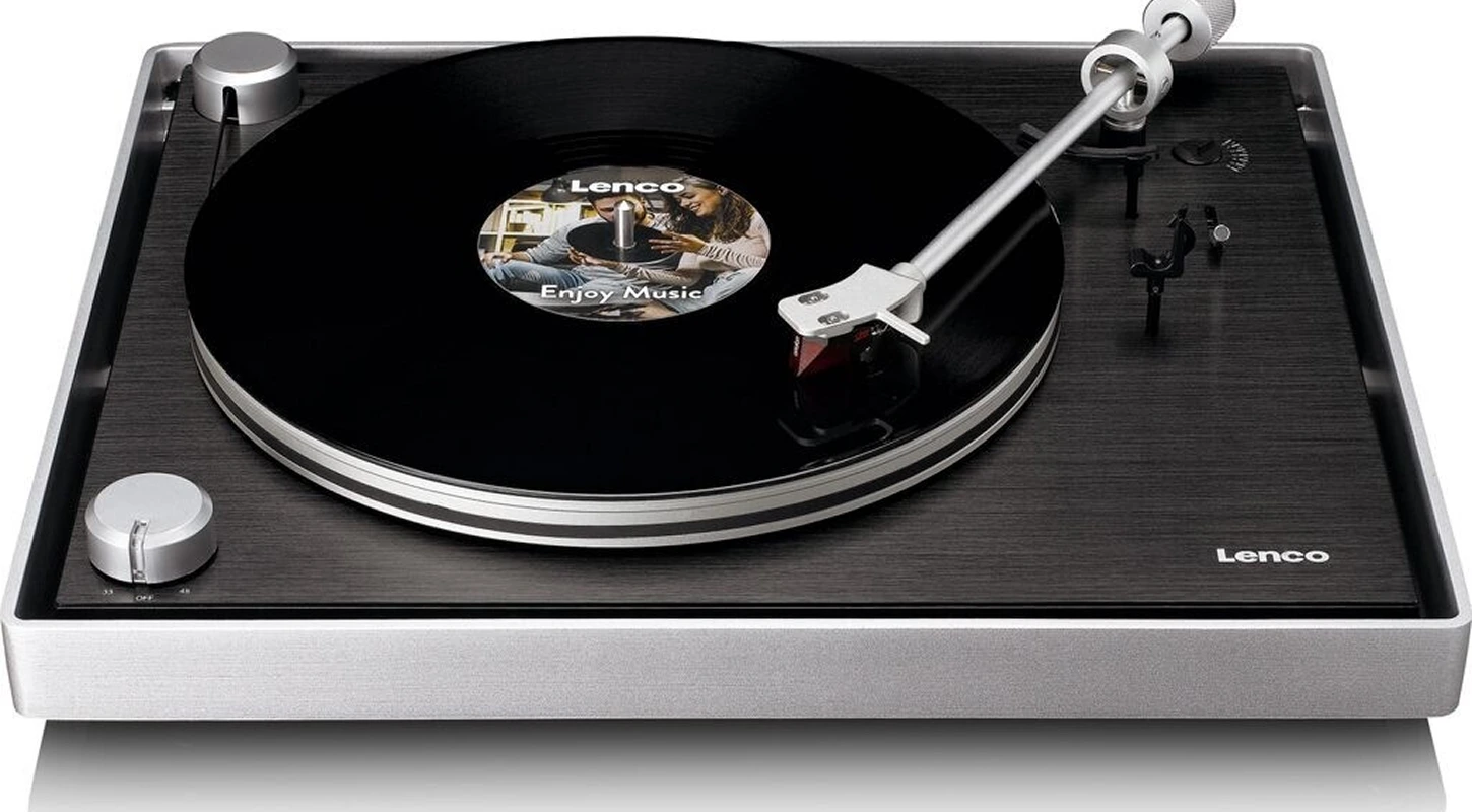 Lenco L-455BK : le retour inattendu d’une platine audiophile accessible