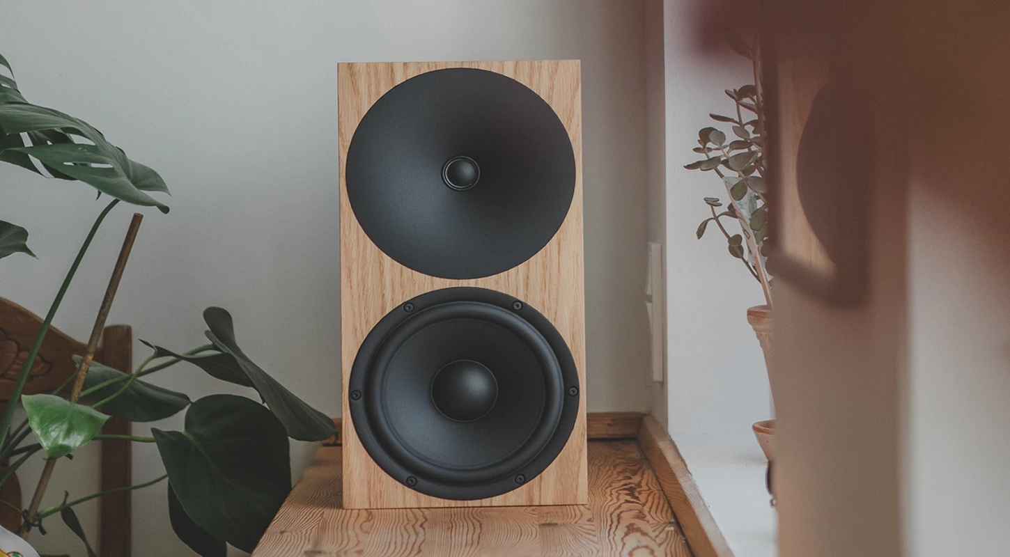 Buchardt S400 MK3 : une enceinte bibliothèque repensée en profondeur