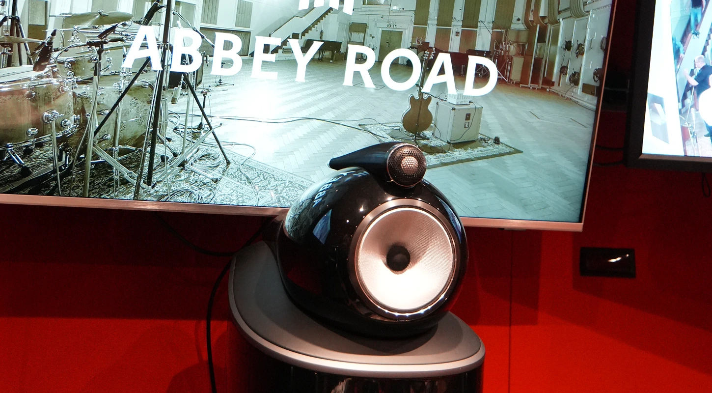 Voyage en Haute Fidélité : Abbey Road & Bowers & Wilkins, au cœur du son