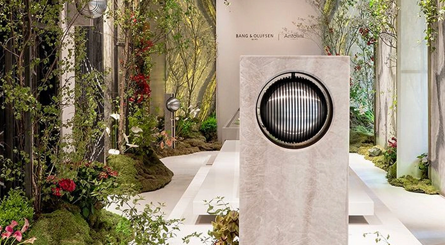 B&O Beosound Haven : une enceinte d’extérieur pensée comme un objet d’architecture