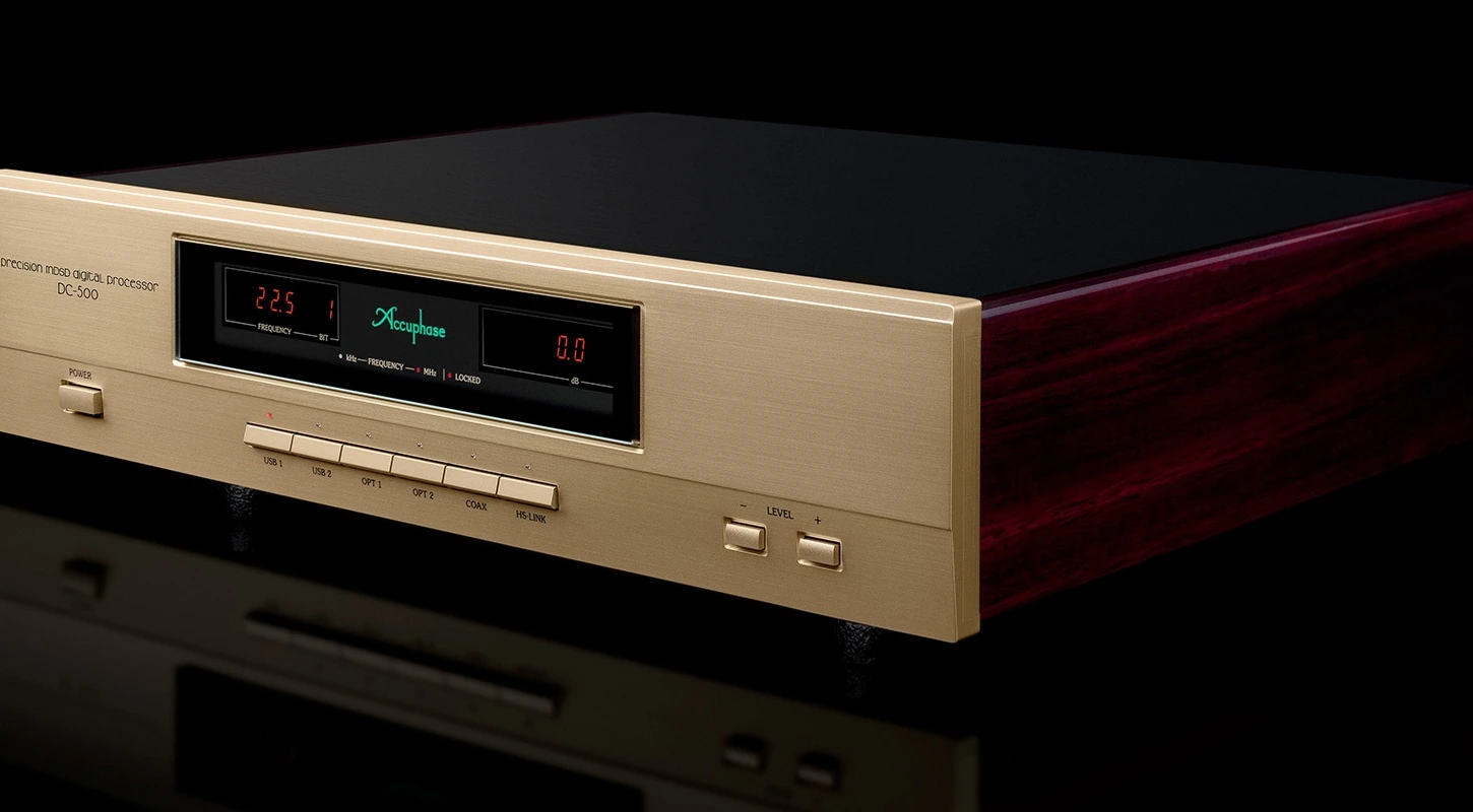 Accuphase DC-500 et DG-78 : le très haut de gamme numérique japonais pousse encore plus loin la précision audio