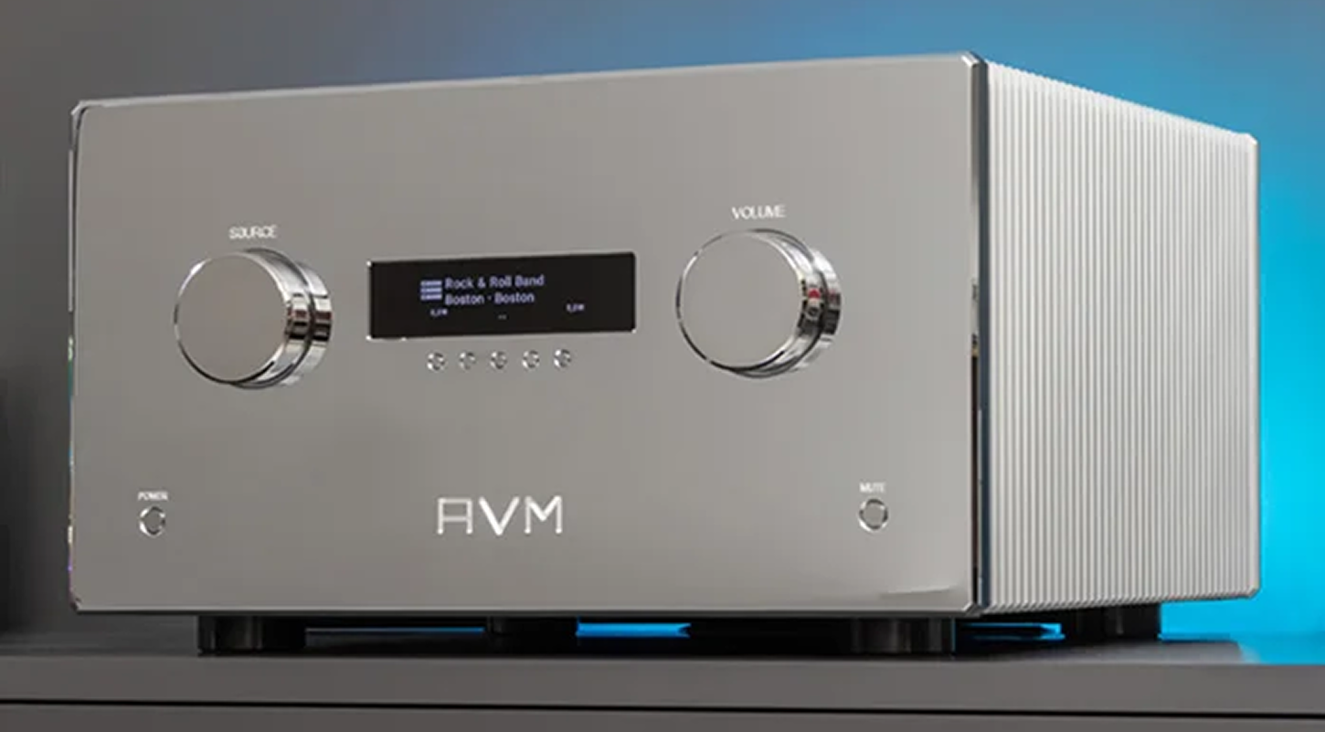 AVM Ovation AS XL : un amplificateur connecté hors norme de 50 kg pour alimenter les enceintes les plus exigeantes
