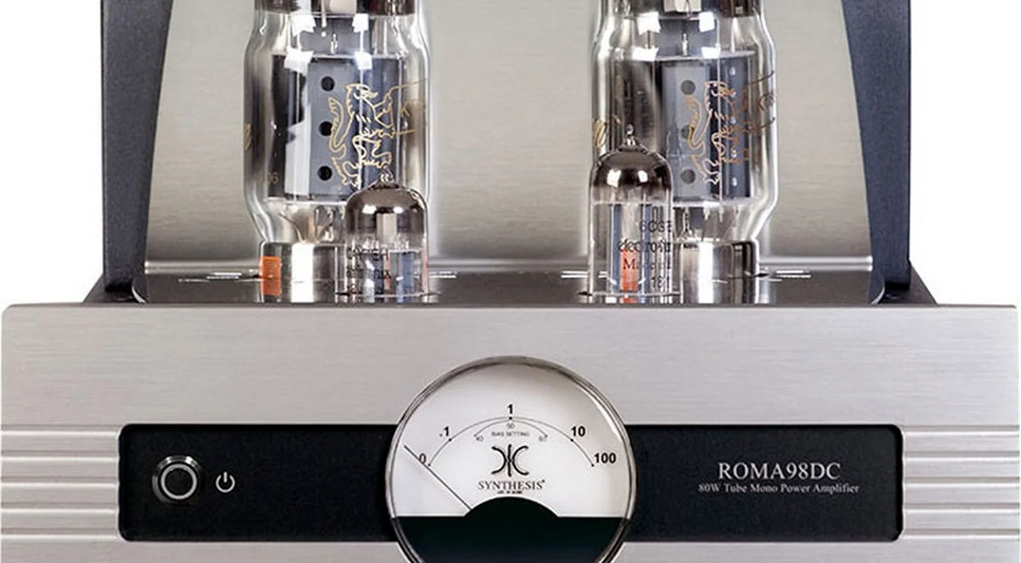 SYNTHESIS | PREAMPLI ROMA 117DC & AMPLI MONO ROMA 98DC