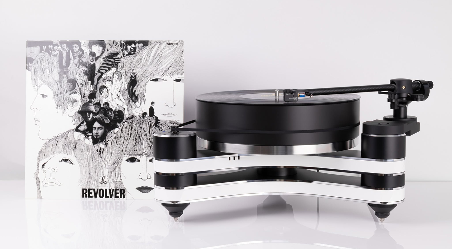 Clearaudio Innovation "Revolver Edition" : une platine vinyle d'exception en hommage aux Beatles