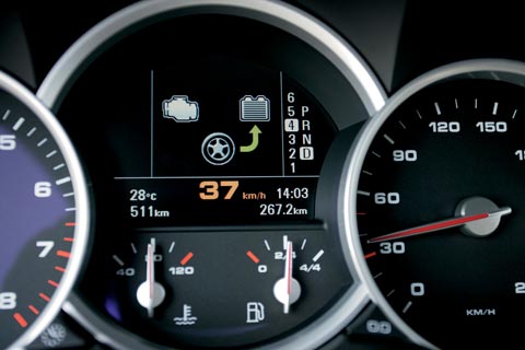 porsche_cayenne_hybrid1.jpg