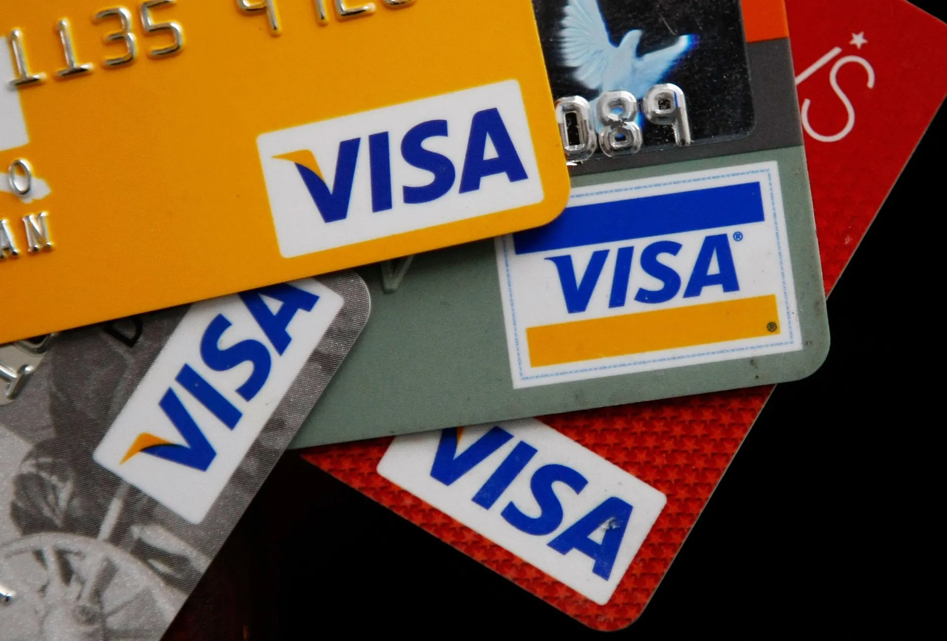 'Order A Coffee For Me'—Visa, Mastercard Suddenly Race To Let AI Pay