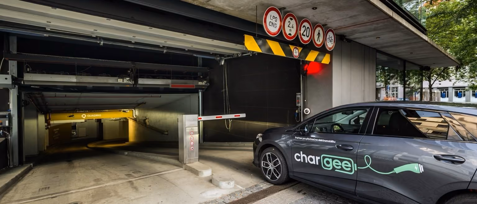 Náhled 360° prohlídky dobíjecí stanice Chargee