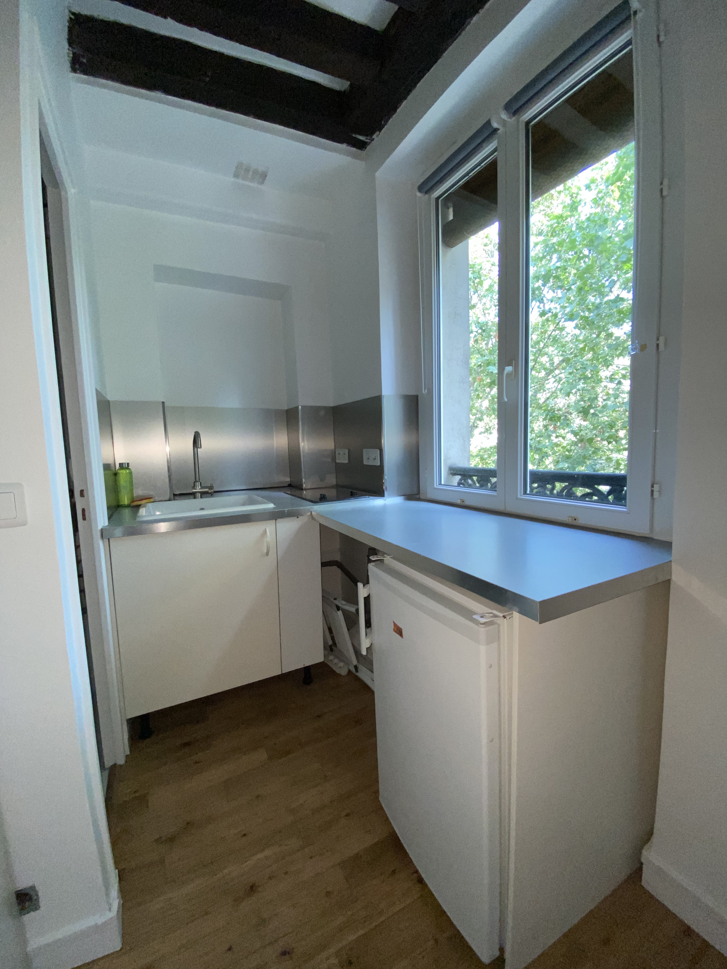 Charmant studio en plein coeur du centre de Paris