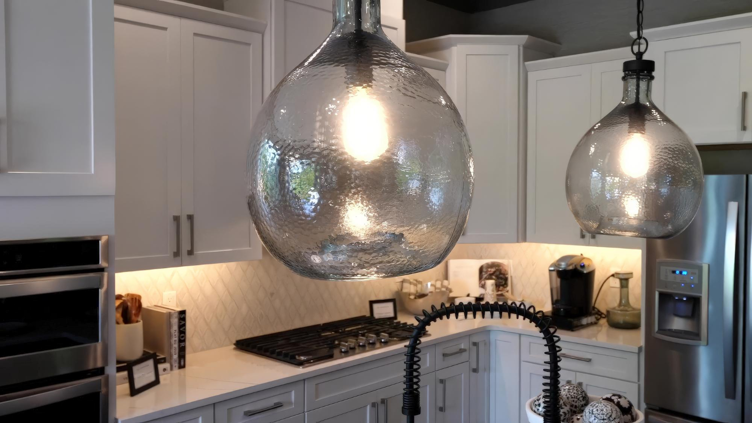 statement lighting kitchen