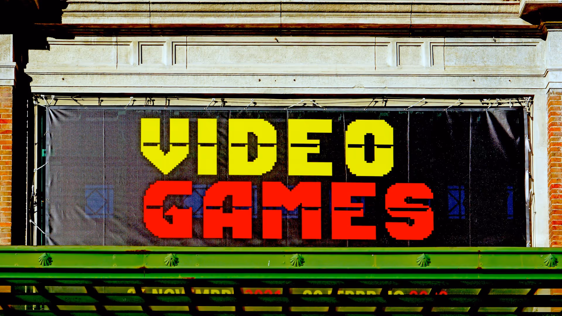 A sign that says Video Games. -  ÜberStrategist Images