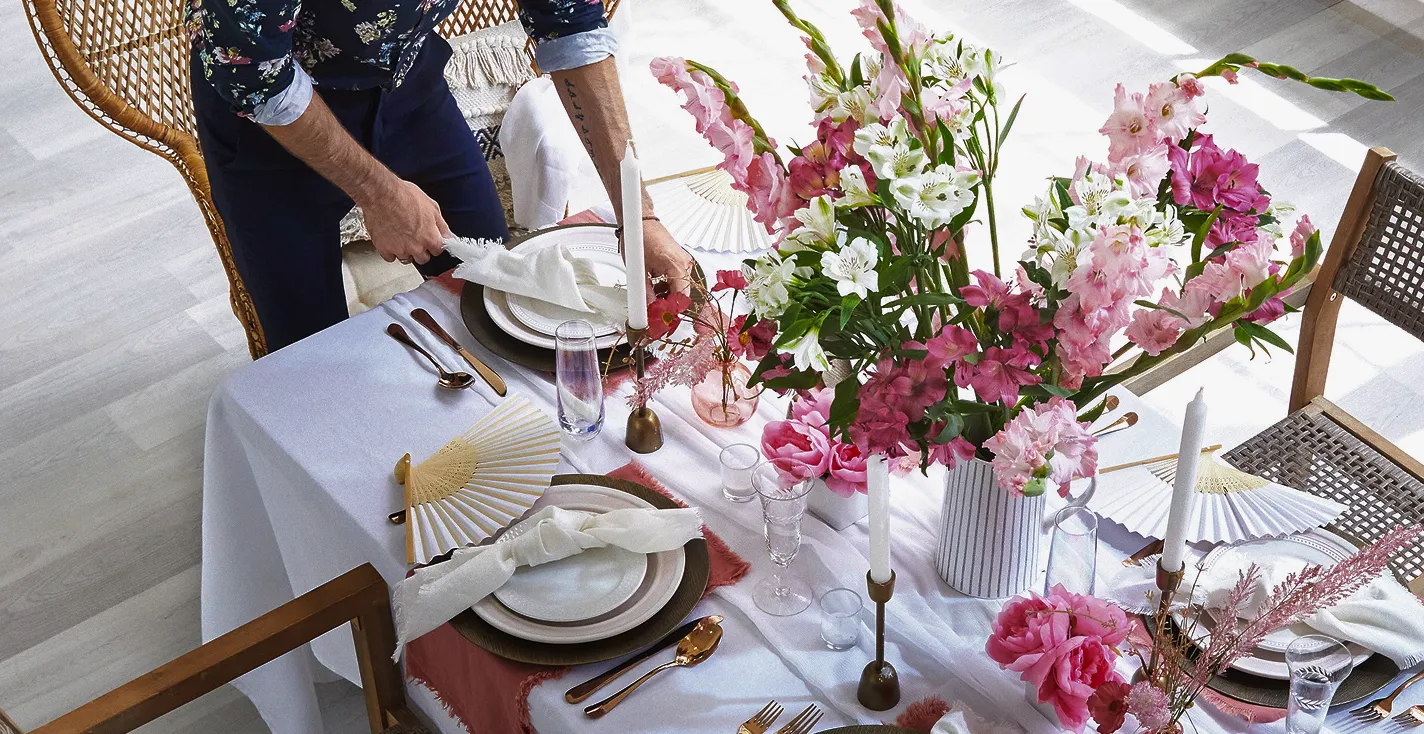 Photo of table setting shot by Amy Rose Productions
