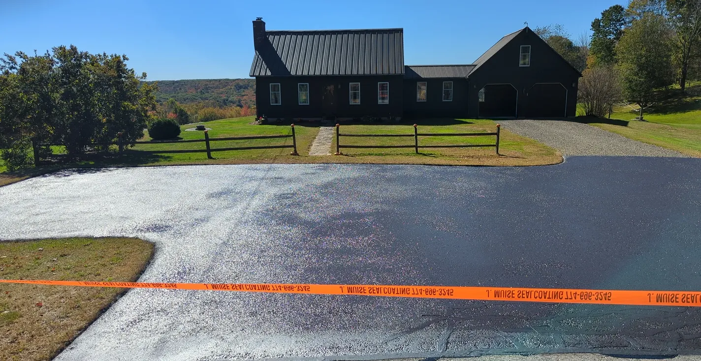 Sealcoating by J. Muise Sealcoating