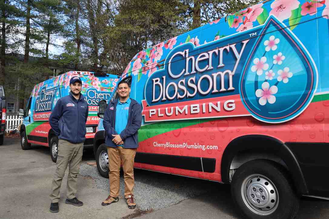 Image of a plumber's van with "Licensed & Insured" on the side - 24 hour plumber arlington Image of a plumber's van with "Licensed & Insured" on the side - 24 hour plumber arlington