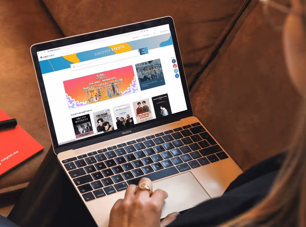 person using Ticketmelon site