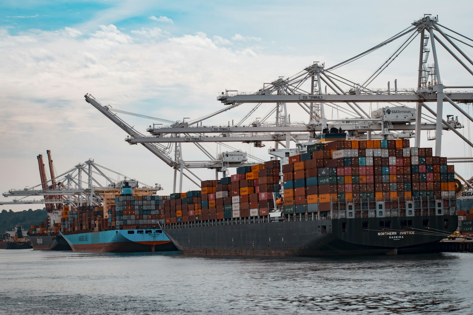 Baku Port container traffic climbs 15% as Middle Corridor volumes build