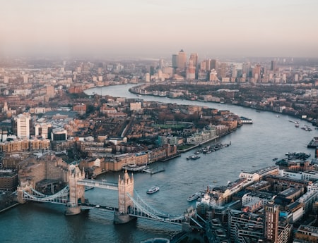 Azerbaijan's Exports to UK Surge 16-Fold to $3.5 Billion Over Past Year