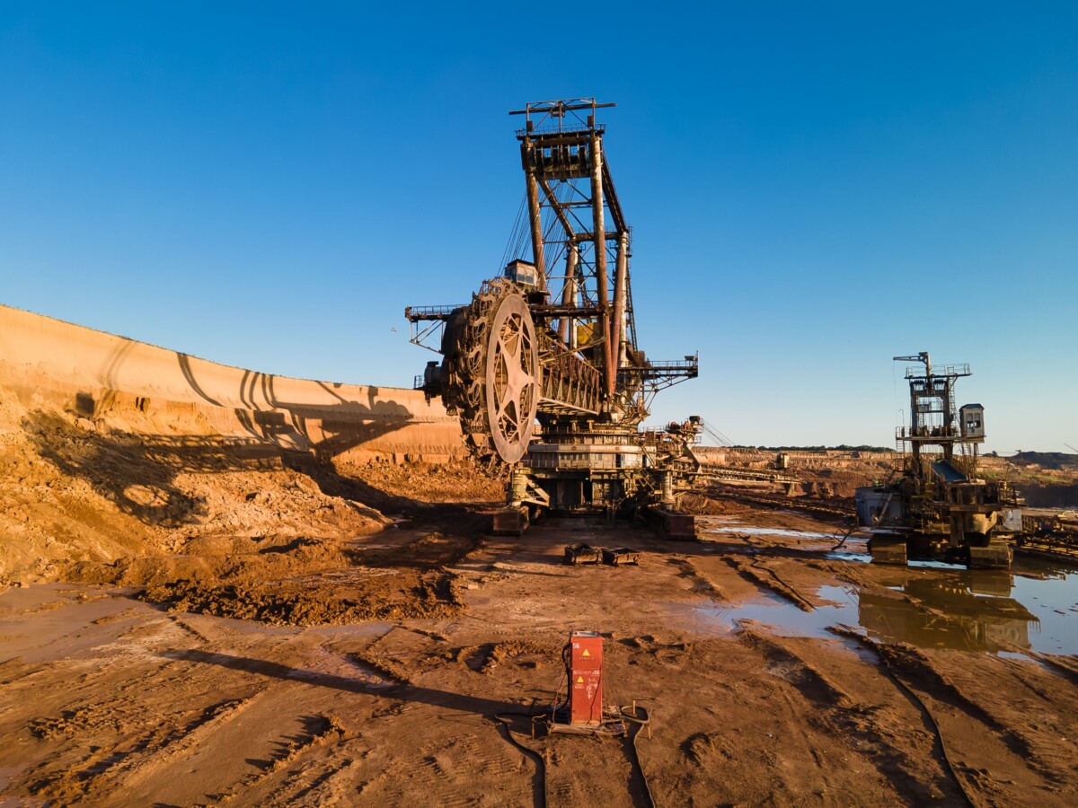 NEQSOL Plans Additional Investment in Ukraine's UMCC, Targets Titanium Deep-Processing Upgrade