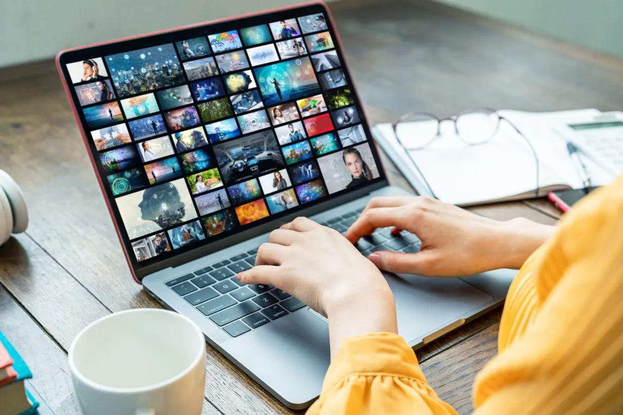 What are the Different Image File Types (and Which Should You Use)?