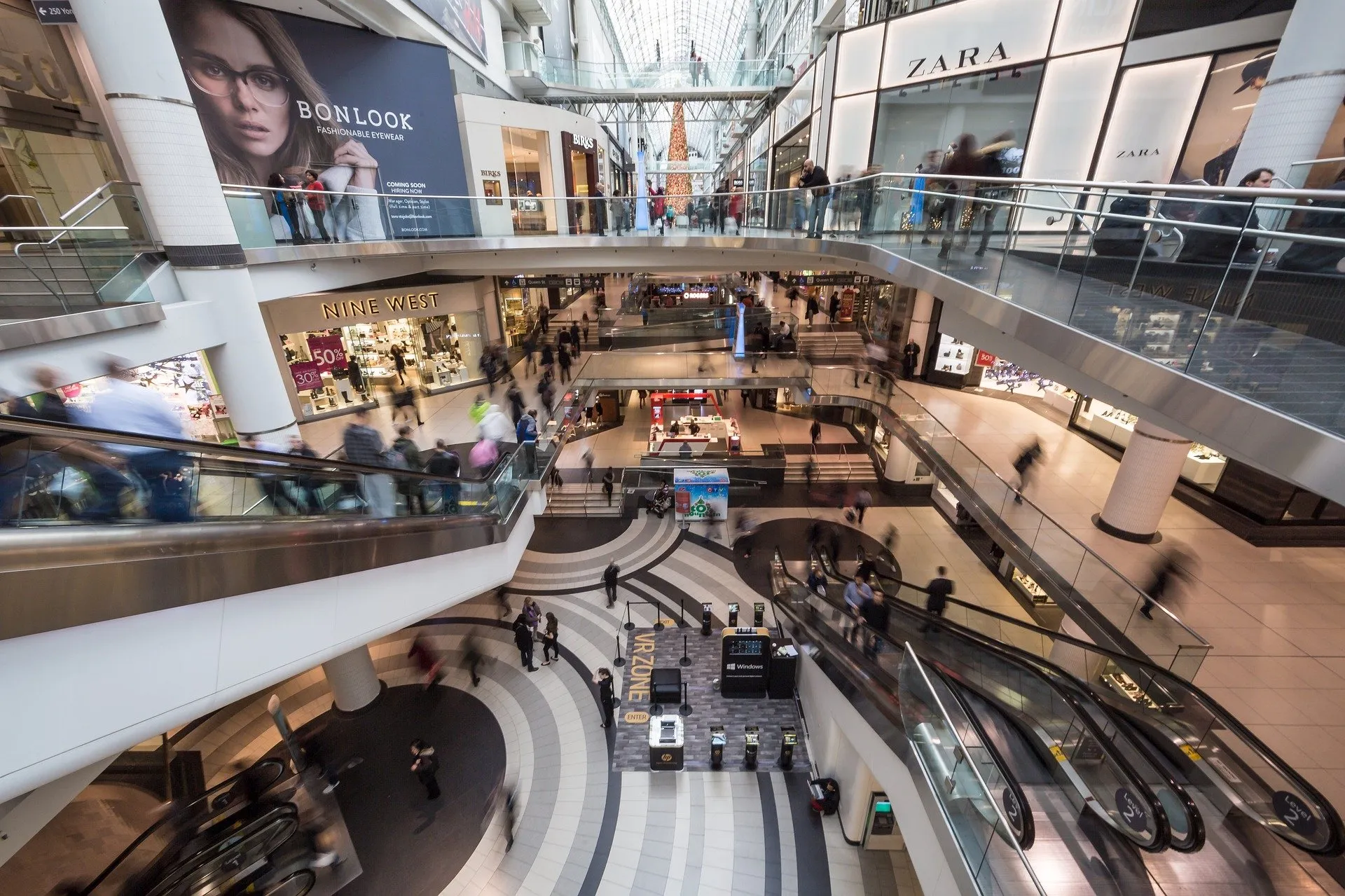 What type of Mall Signage is best for your business?