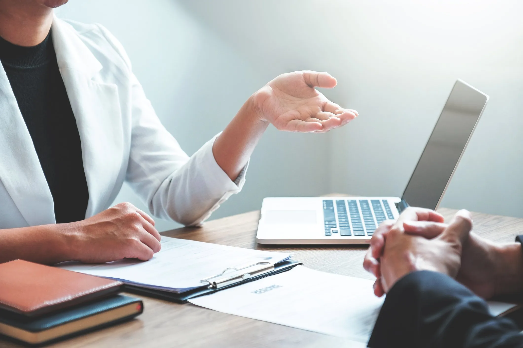 3 Questions for a Strong Corporate Communication Strategy