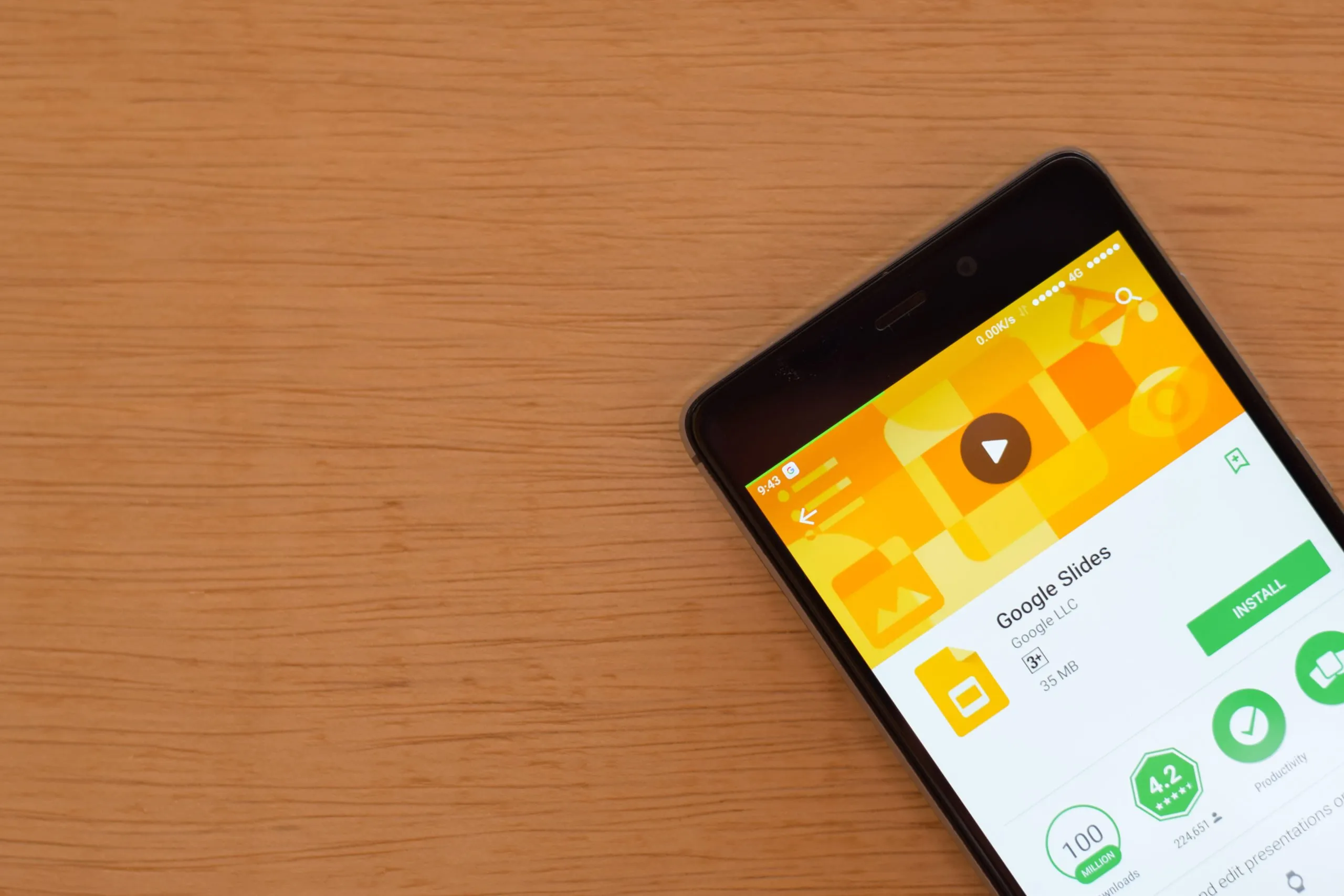 Google Slides Digital Signage Presentations Guide