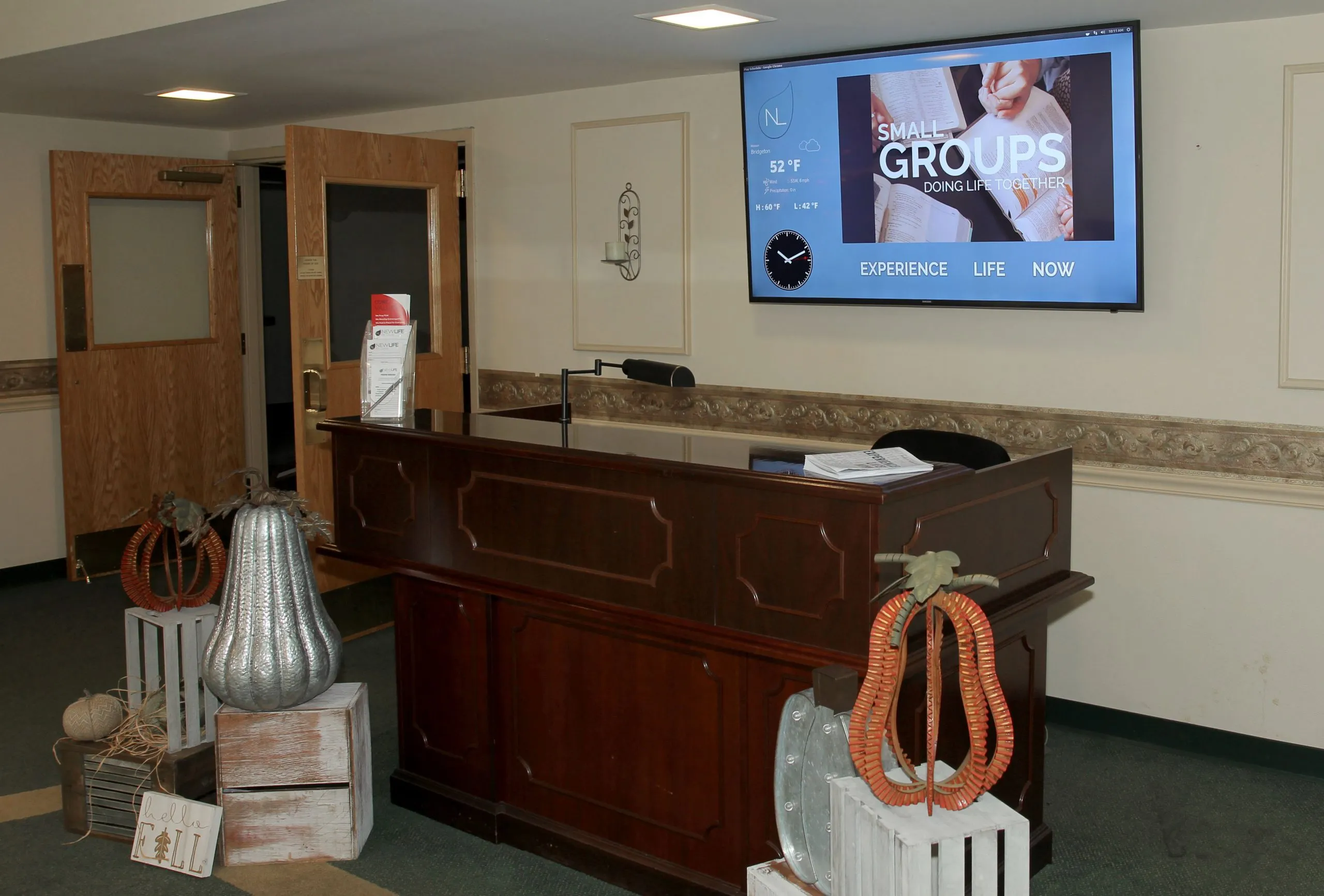 Mvix_install_new_life_christian_school_02