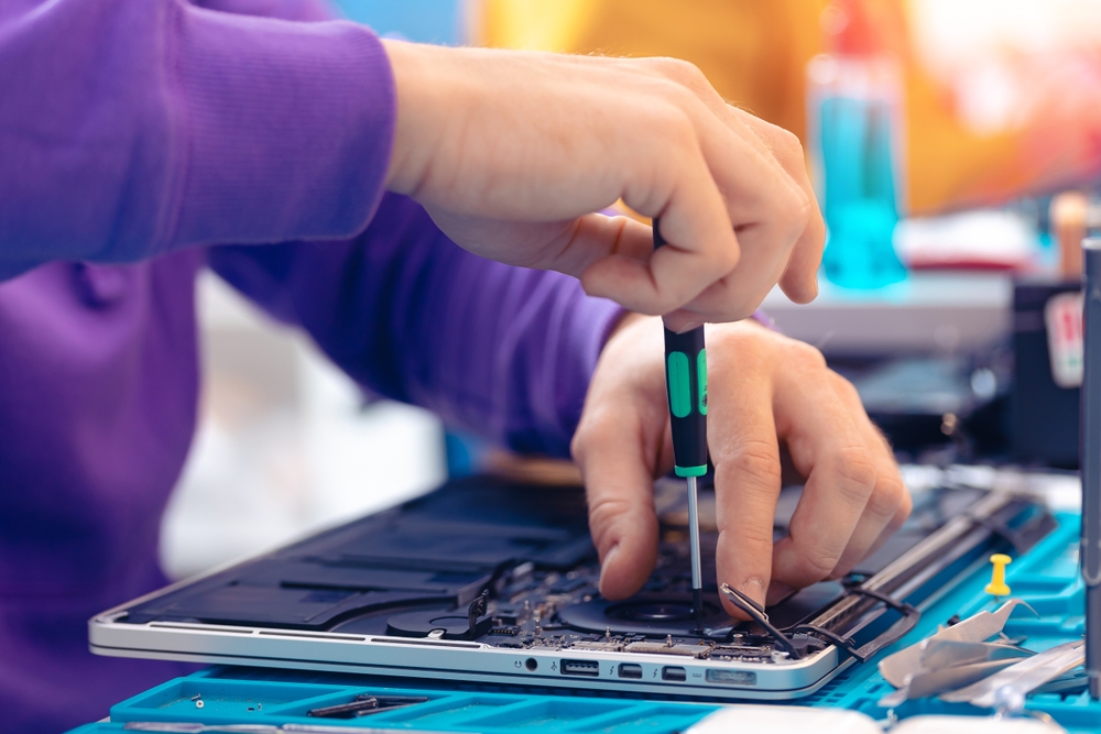 How Long Do Digital Signage Media Players Last?