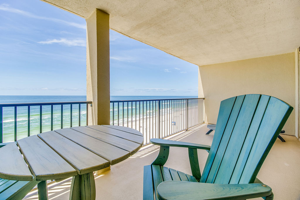 Orange Beach Gulf-Front 2BR • Top Floor • Sleeps 6 • Jetted Tub • Pools • Boats photo 3