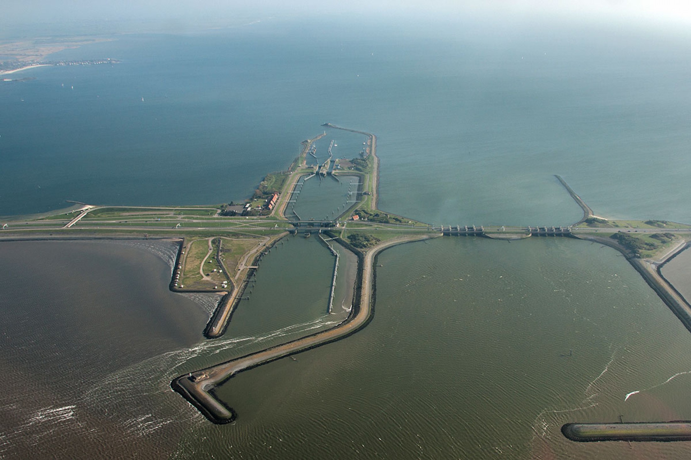 Bredere sluis Kornwerderzand in 2026 gereed