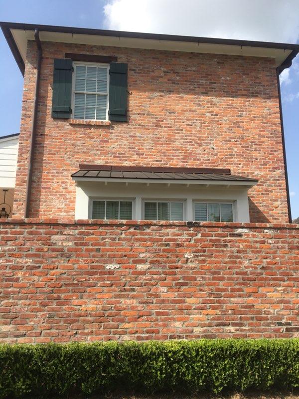 Reclaimed soft red brick detail