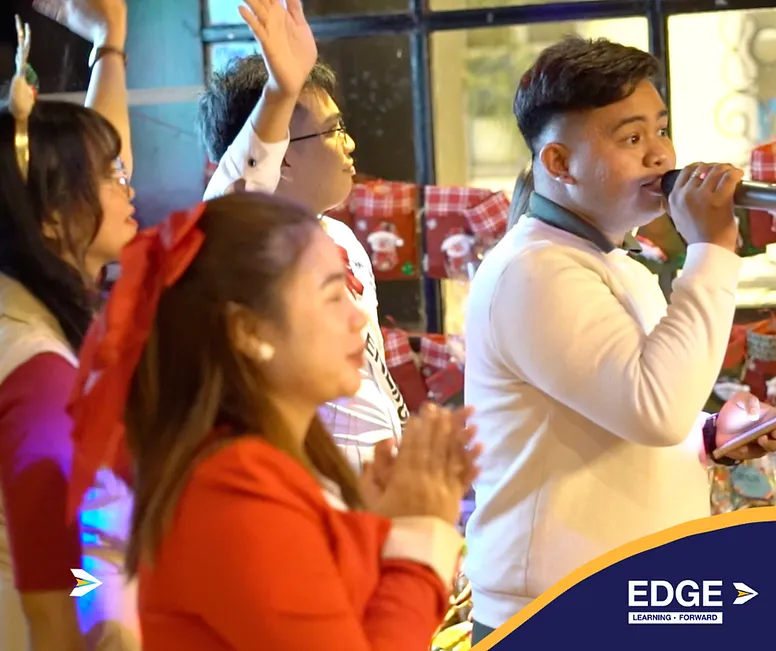 Live singing: Edge Tutors' Paskong Pinoy Christmas Party Recap! 