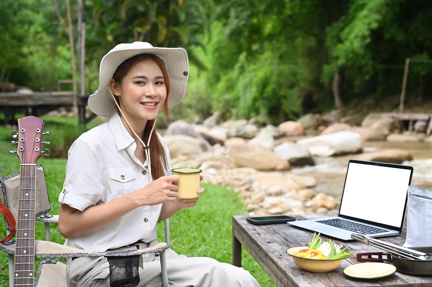 happy-female-traveler-drinking-coffee-using-laptop-how-flexible-schedules-and-work-life-balance-can-help-retain-tutors-edge-tutor