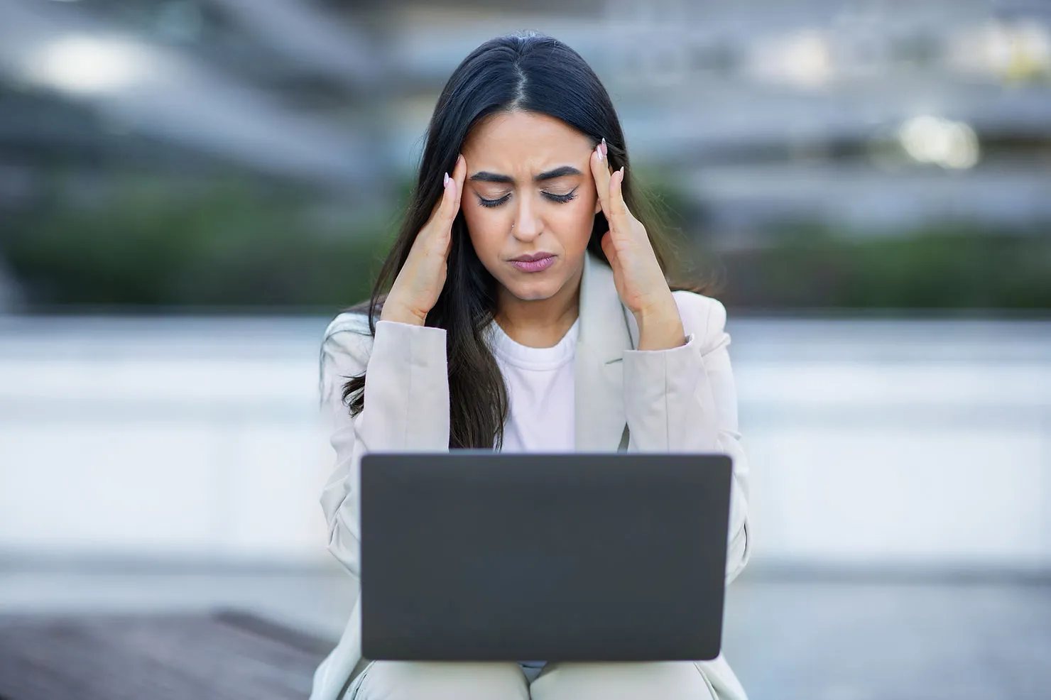 employee-frustrated-burnout-how-to-help-online-tutors-stay-healthy-and-happy-edge-tutor