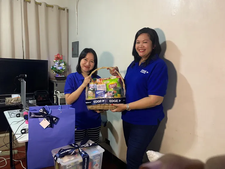 teacher-la-receiving-self-care-goods-from-edge-tutor